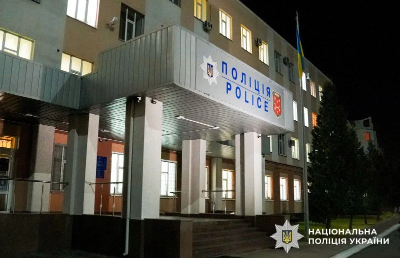У Полтаві поліція затримала чоловіка за смертельні тілесні ушкодження дружині