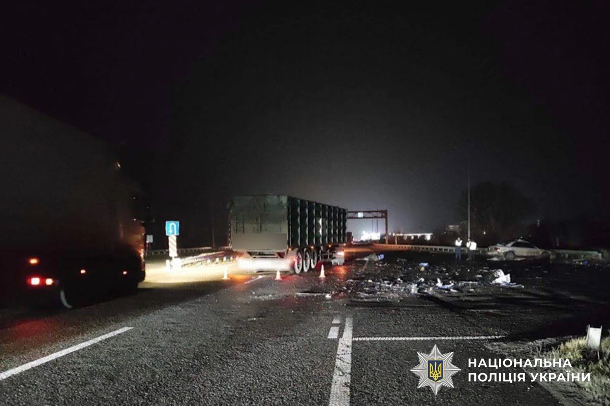 В аварії поблизу Пирятина постраждав водій: його госпіталізували до реанімації