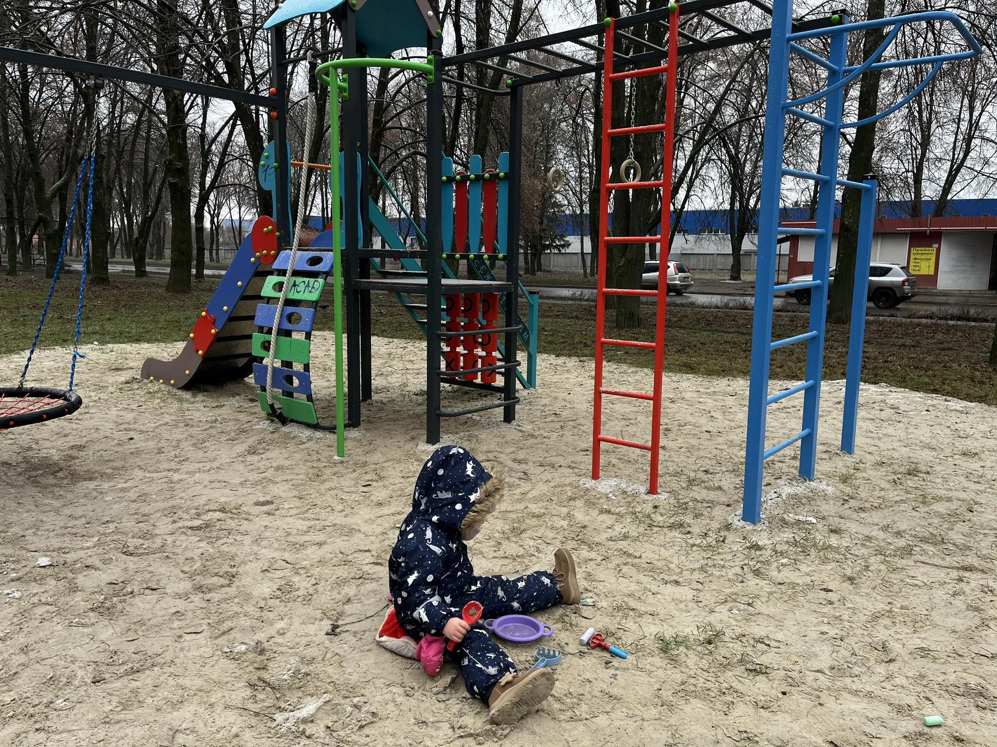 У Полтавській громаді за рік встановили 63 нові дитячі майданчики