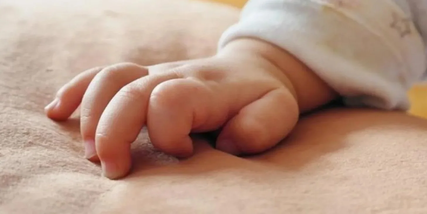 Подружжю з Горішніх Плавнів, які побили й залишили без нагляду немовля, повідомили про підозру