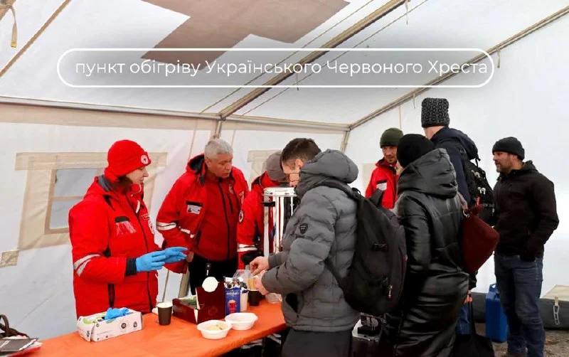 У Полтаві біля центру «Дія.Бізнес» відкрили пункт обігріву для жителів