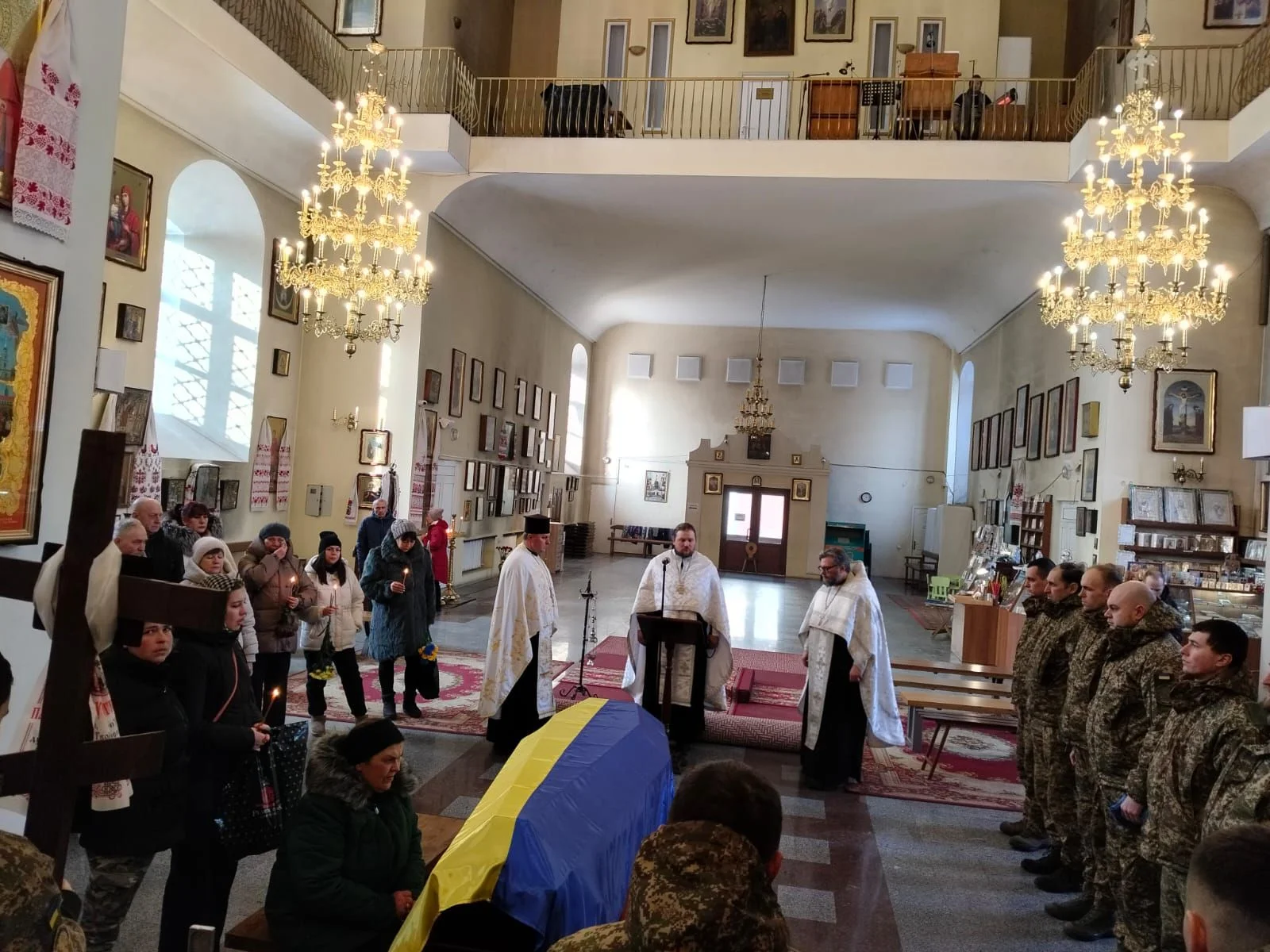 У Полтаві попрощалися з полеглим воїном