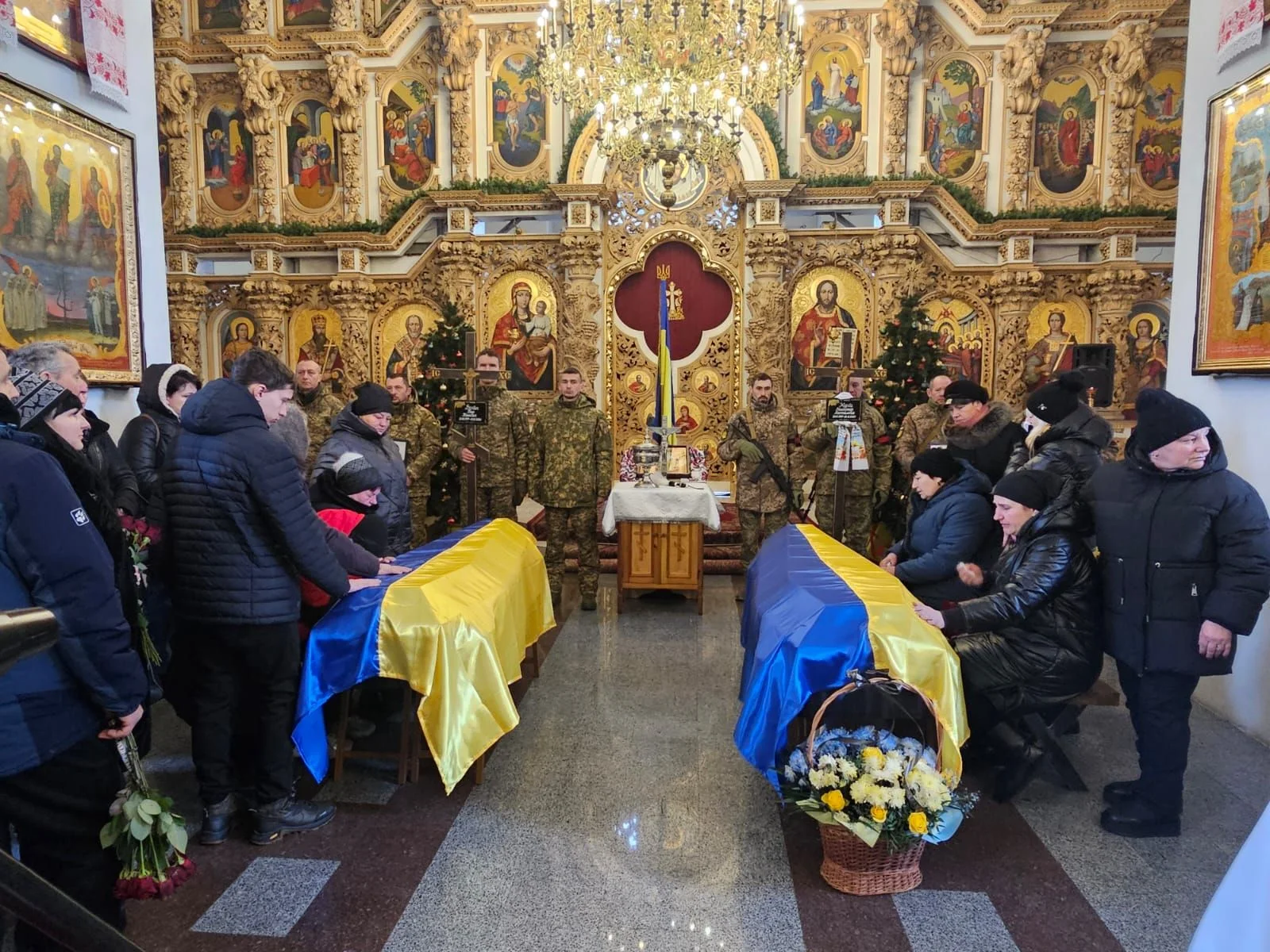 У Полтаві попрощалися з двома воїнами