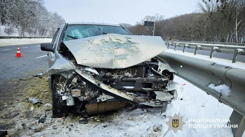 Внаслідок ДТП на Полтавщині госпіталізували трьох людей, зокрема, дитину