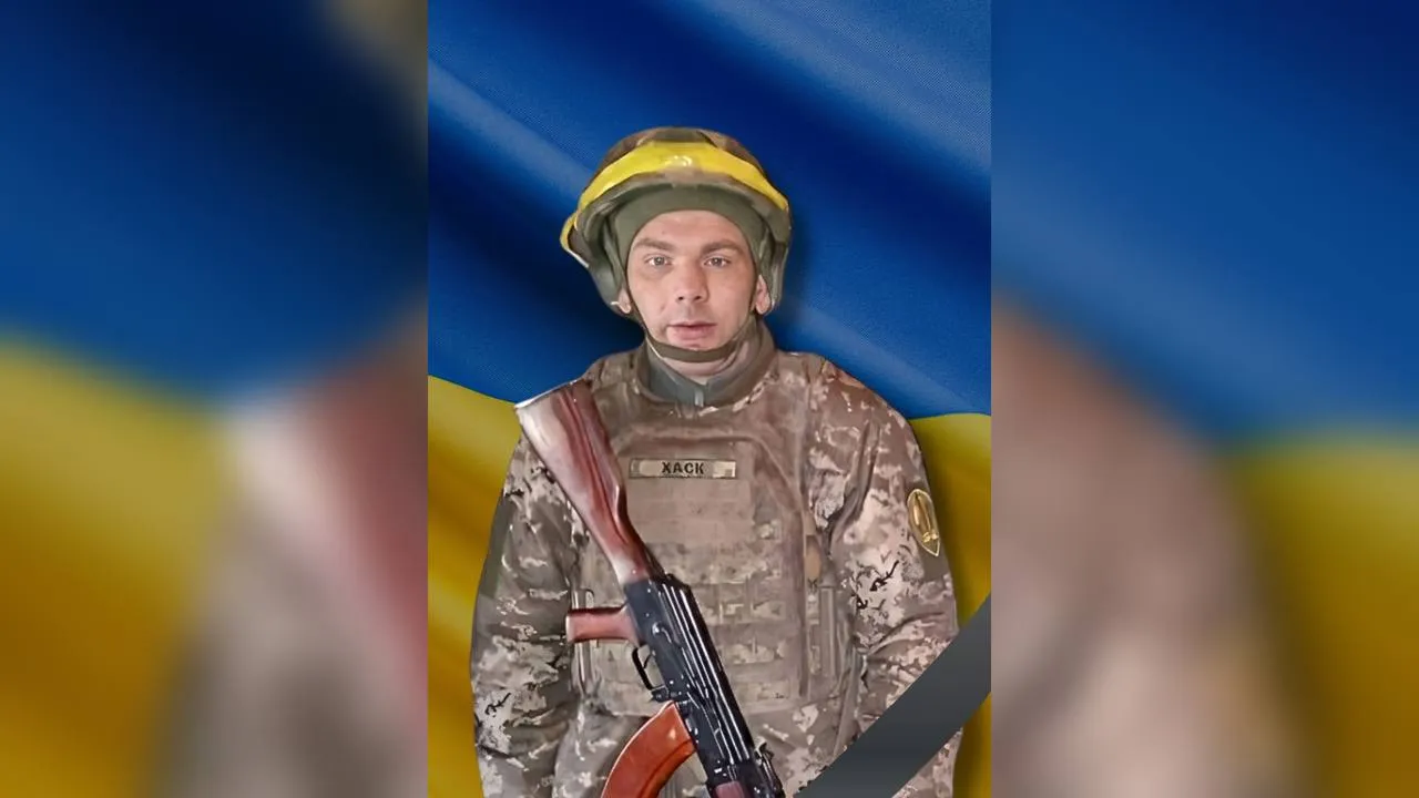 На щиті повертається воїн Олександр Ходіс