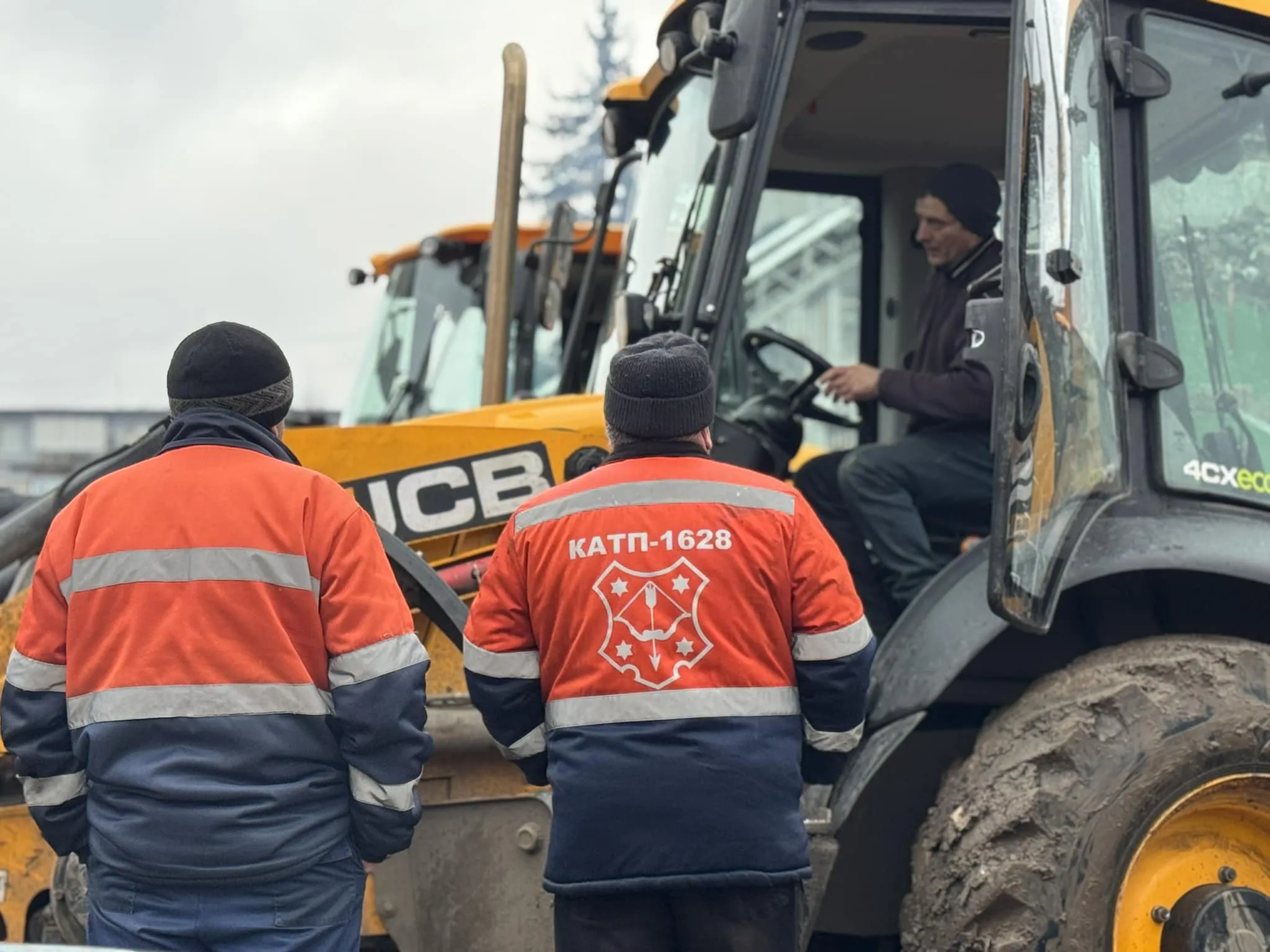 Заблоковані рахунки та вимога аудиторів розірвати договір із постачальником пального: що відбувається з полтавським КАТП-1628