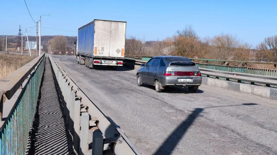 У Полтавській області встановлять тимчасовий міст