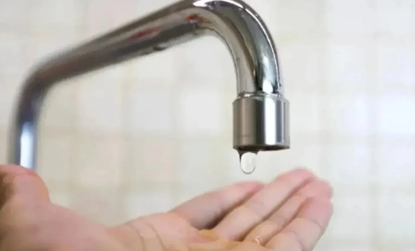 Полтавців попередили про відключення води