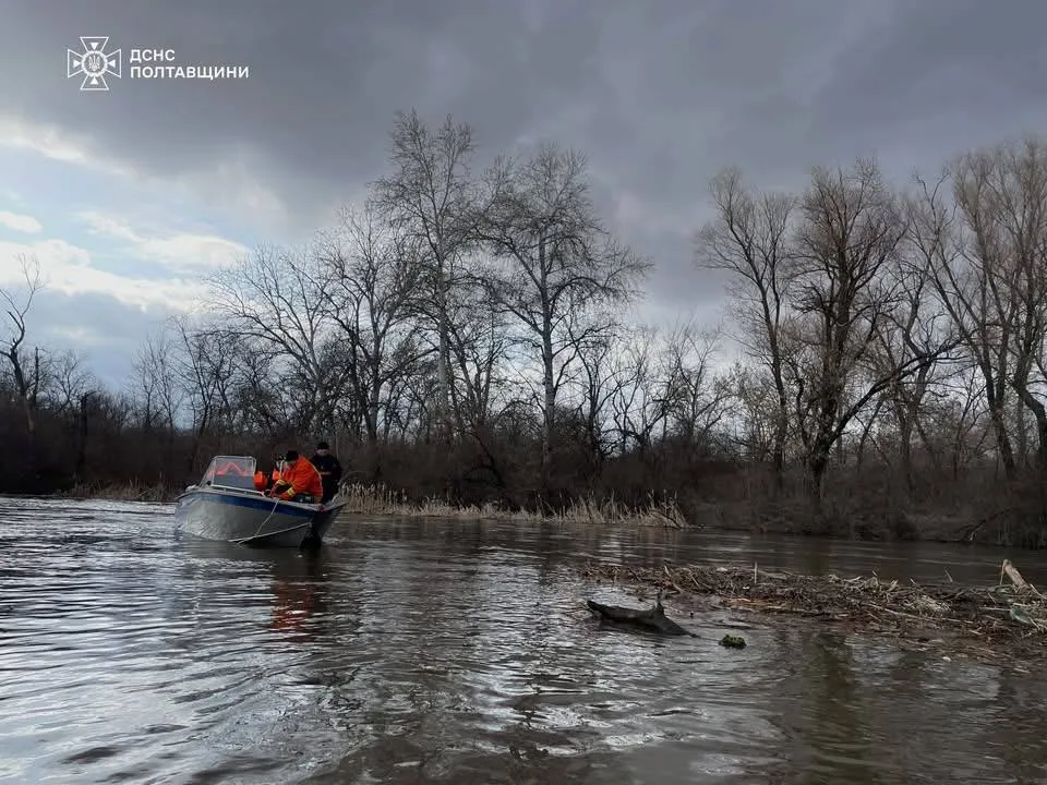 На Полтавщині ліквідовують затор на річці Псел
