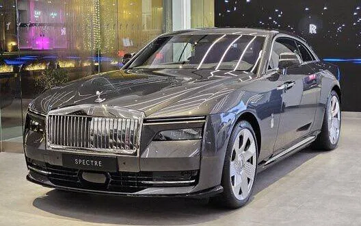 На Полтавщині власники елітних авто сплатили 1,8 мільйона гривень податку