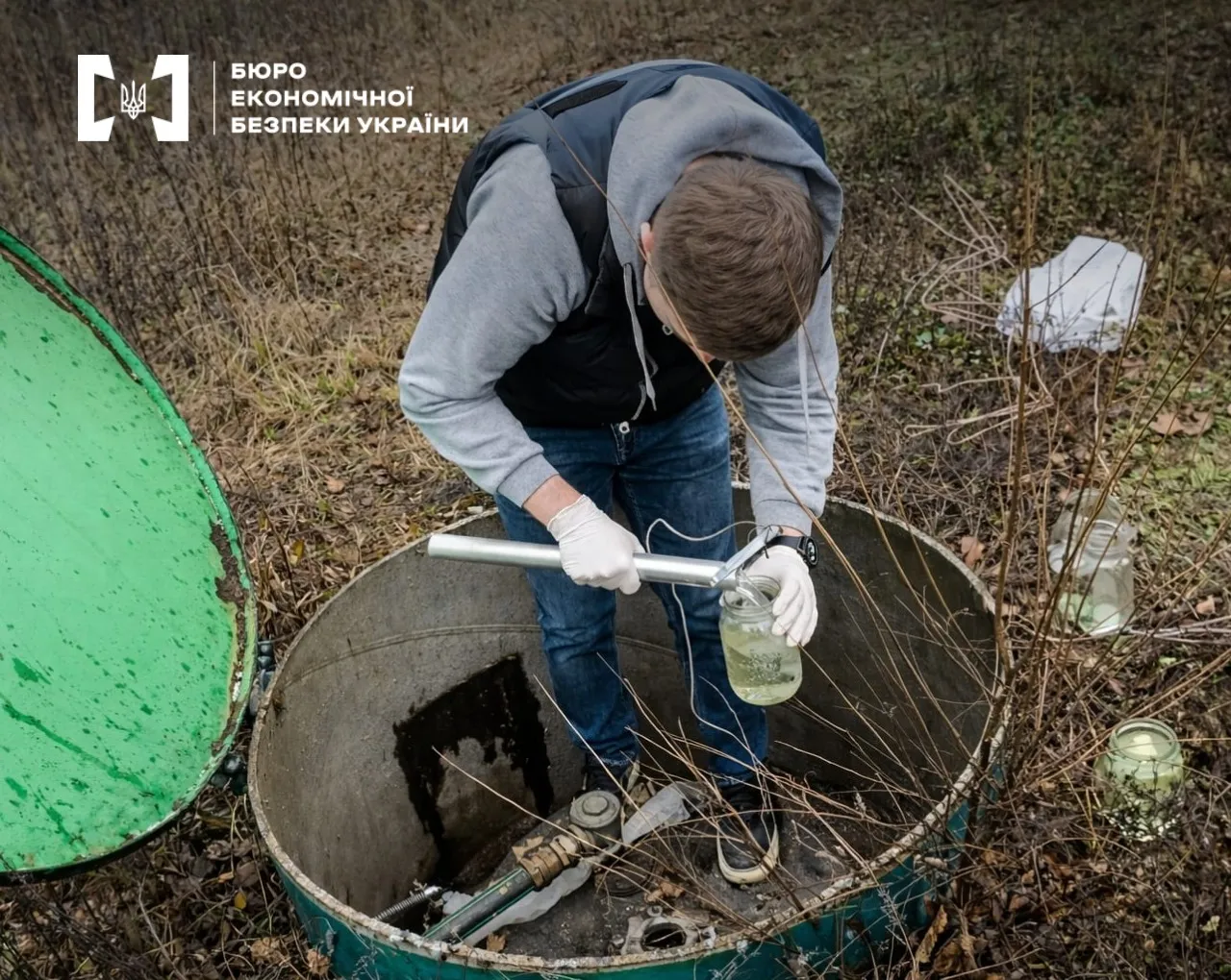 Детективи з Полтавщини викрили схему незаконного продажу пального