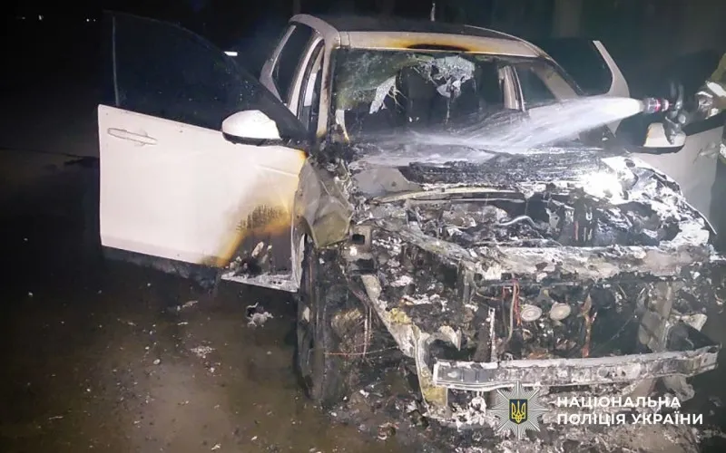 У Кременчуці згорів позашляховик місцевого жителя