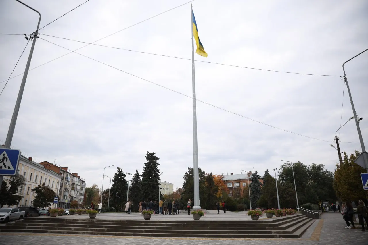 У Полтаві встановлять ще два пам′ятні знаки на честь підрозділів ЗСУ та ТрО