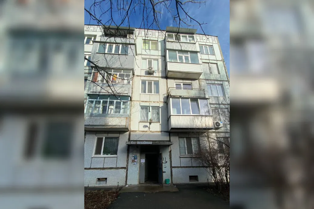 Пошкоджений російською атакою будинок у Полтаві відновлять за програмою «ВідновиДІМ»