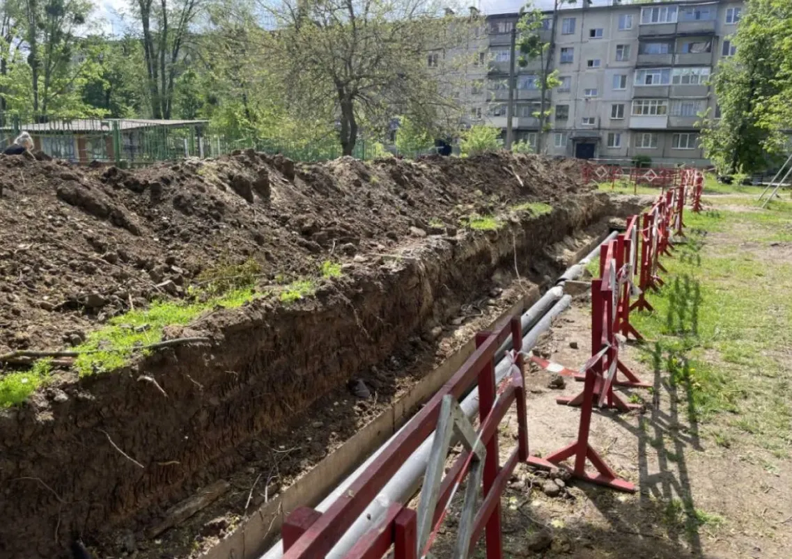 Ще два тижні без гарячої води: в Полтаві продовжили термін ремонту трубопроводу