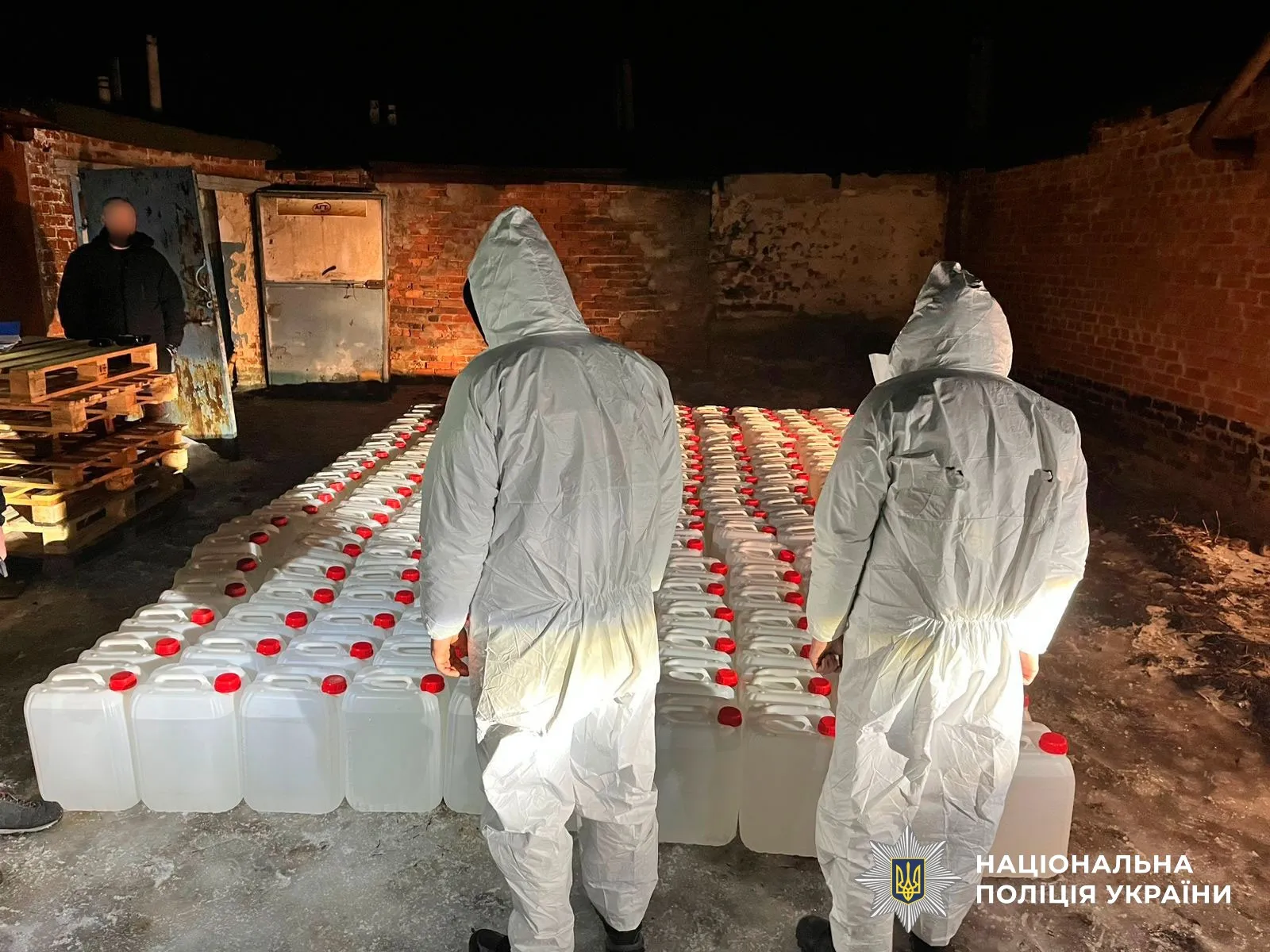 Нарколабораторія на Полтавщині та збут наркотиків по всій країні – судитимуть учасників наркогрупи
