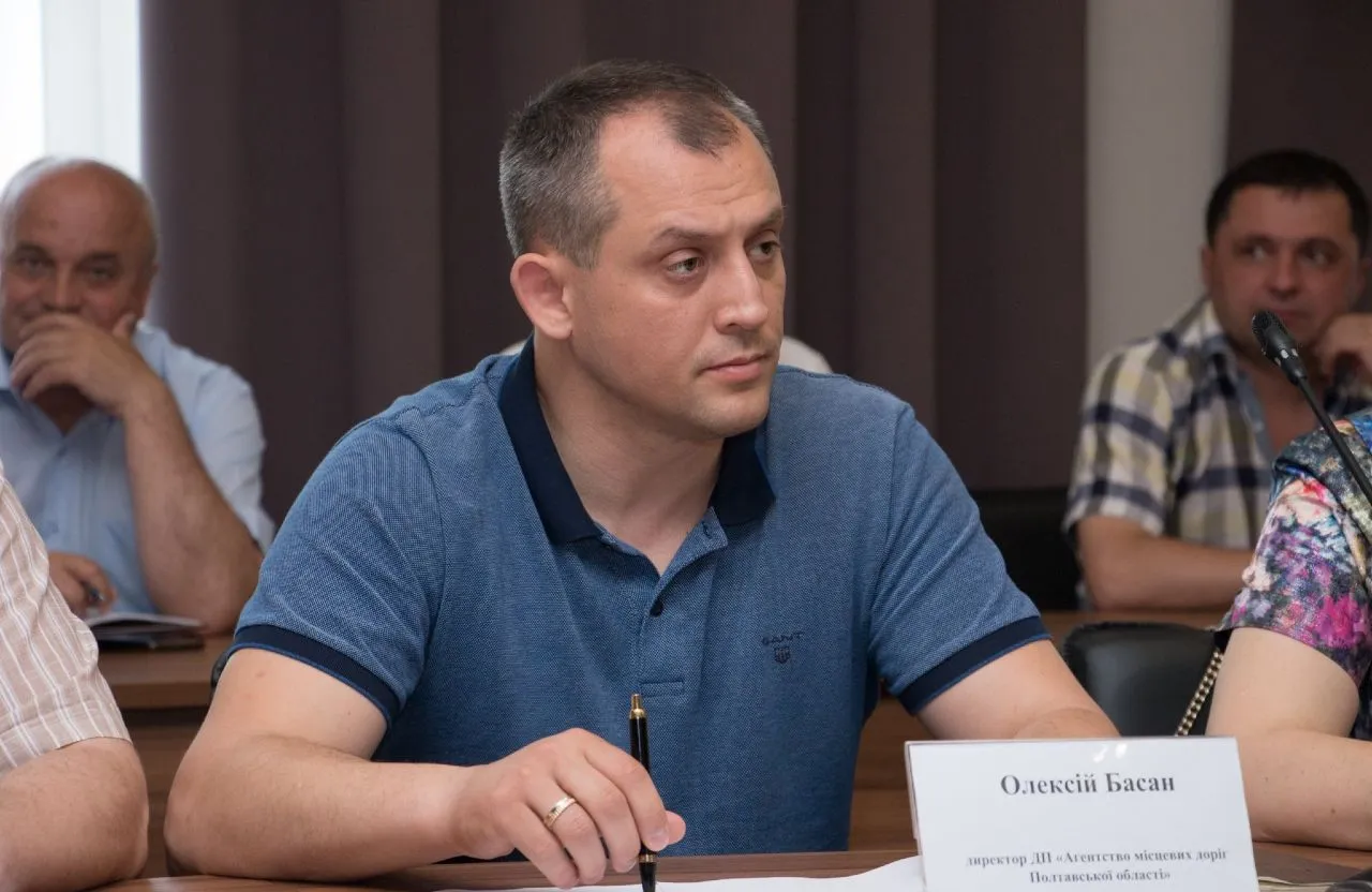 Суд оголосив вирок ексдиректору Агентства місцевих доріг Полтавської області