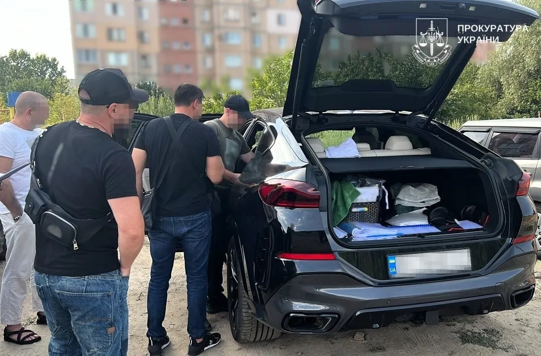 Ексдиректора компанії, яка ремонтувала школи й лікарні на Полтавщині, підозрюють в ухиленні від сплати мільйонних податків