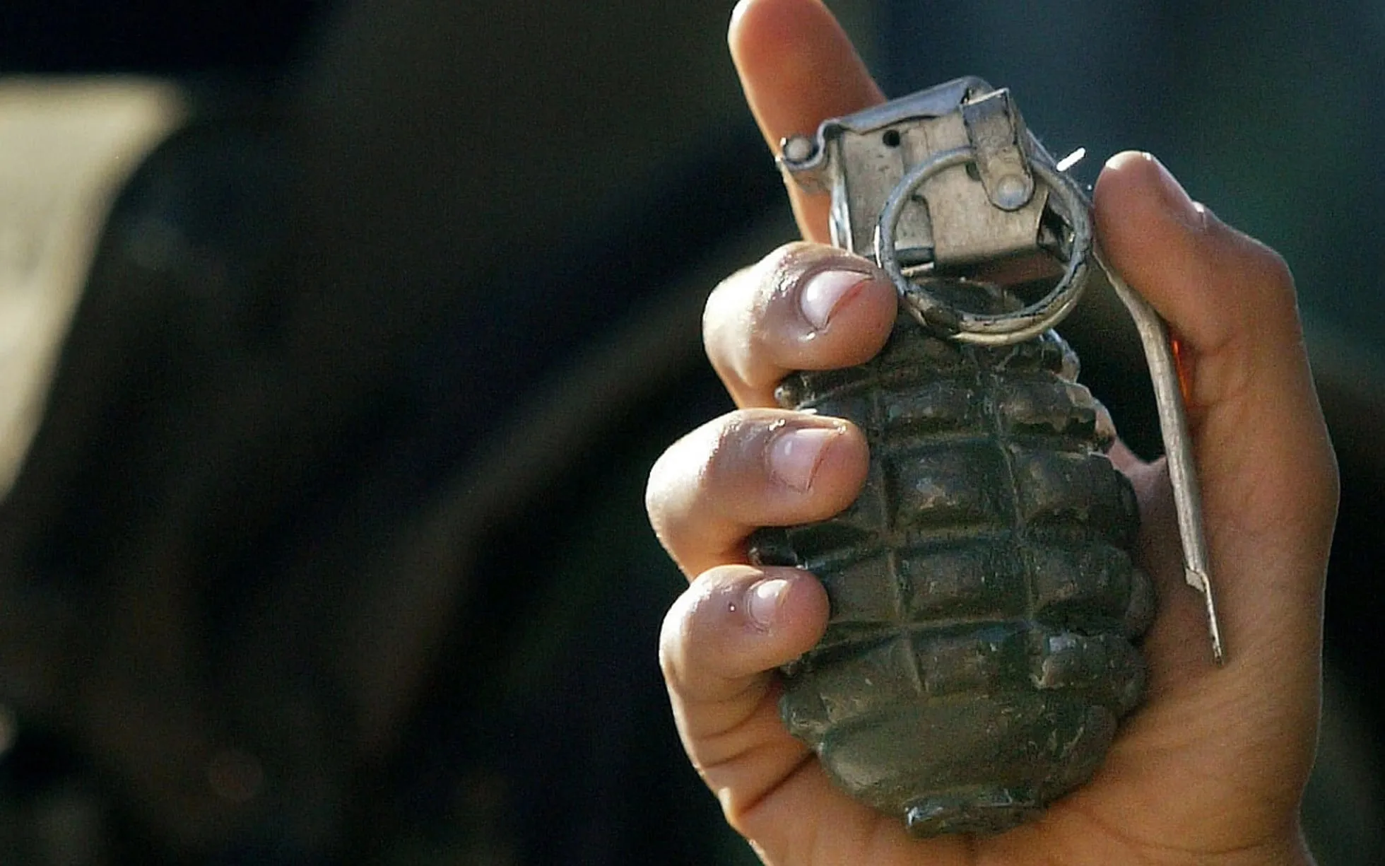 На Полтавщині чоловік погрожував підірвати гранату в кафе