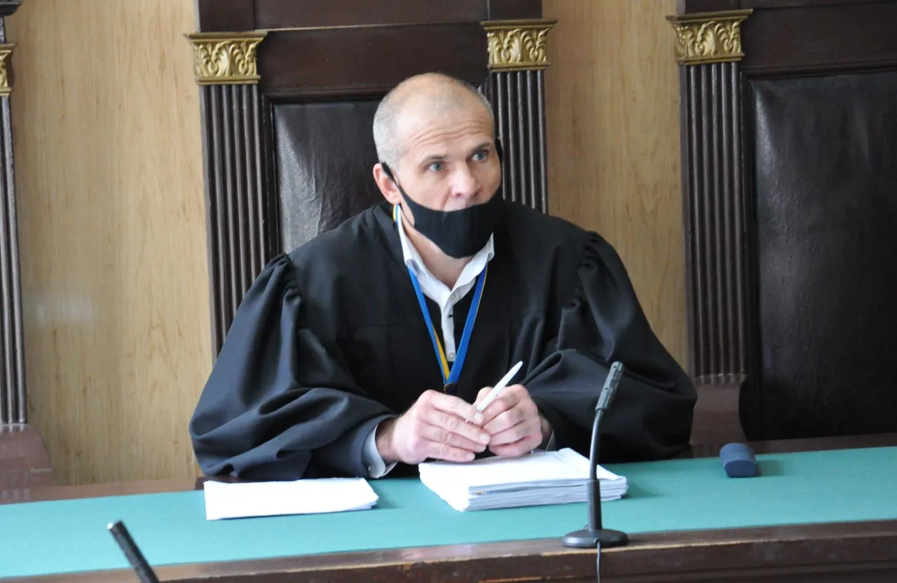 Суддя Шевченківського райсуду Полтави пішов у відставку