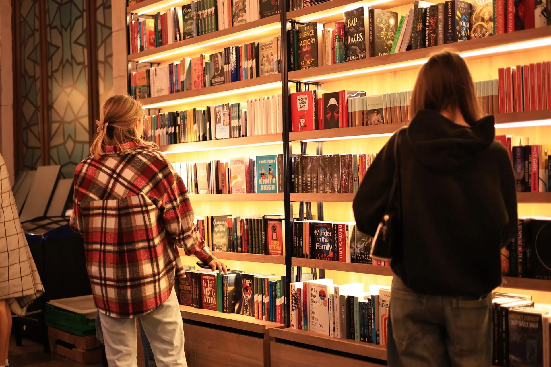 Учасники держпрограми «єКнига» з Полтавщини найчастіше купують книжки у офлайн-магазинах