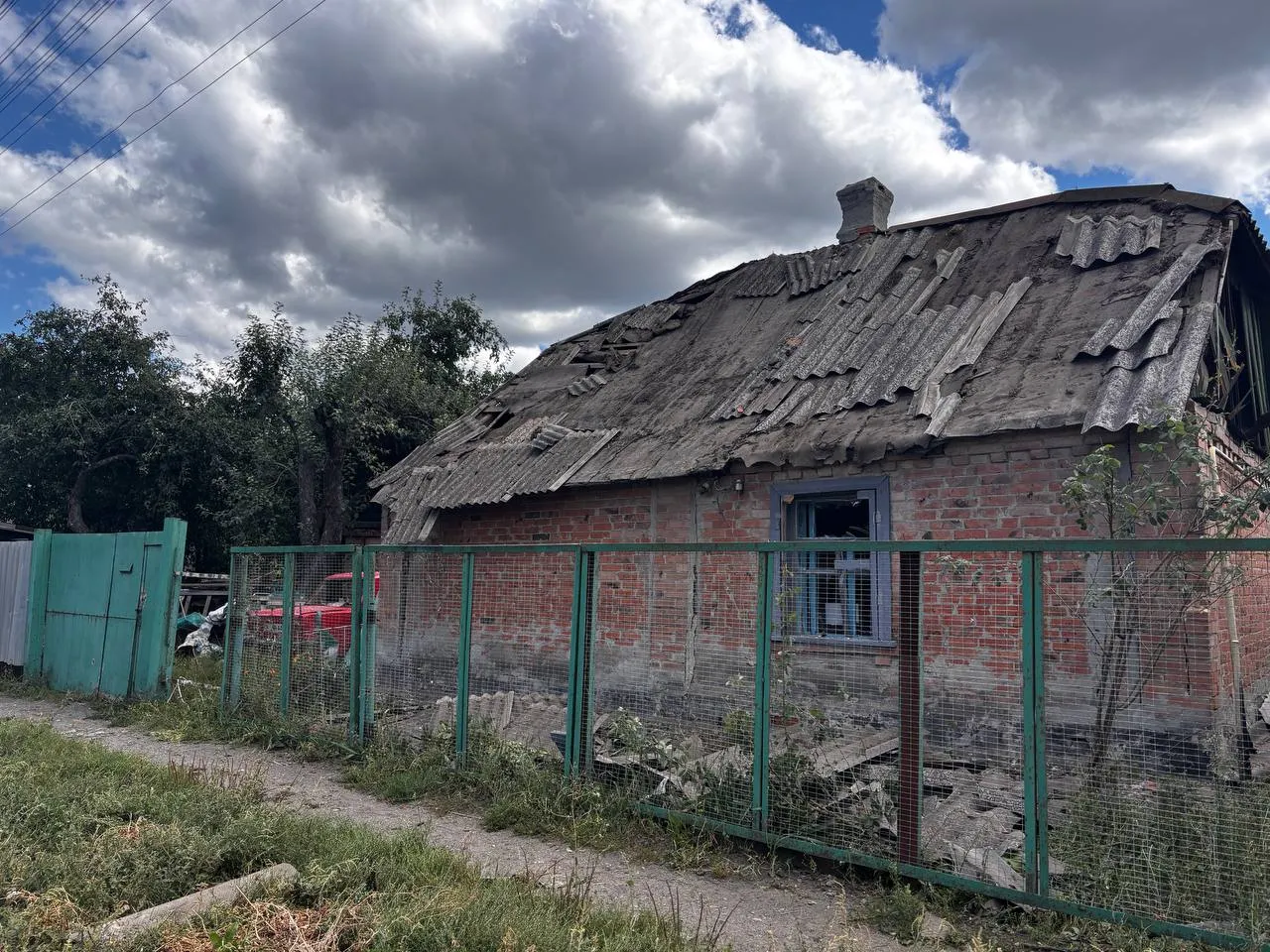 У Полтавській громаді впали уламки російського БпЛА, є поранені