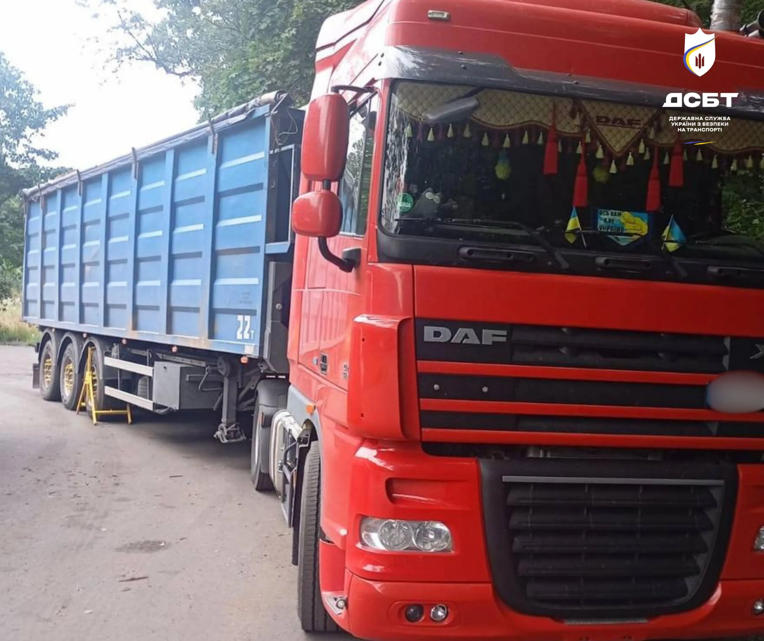 На Полтавщині оштрафували перевантажені вантажівки