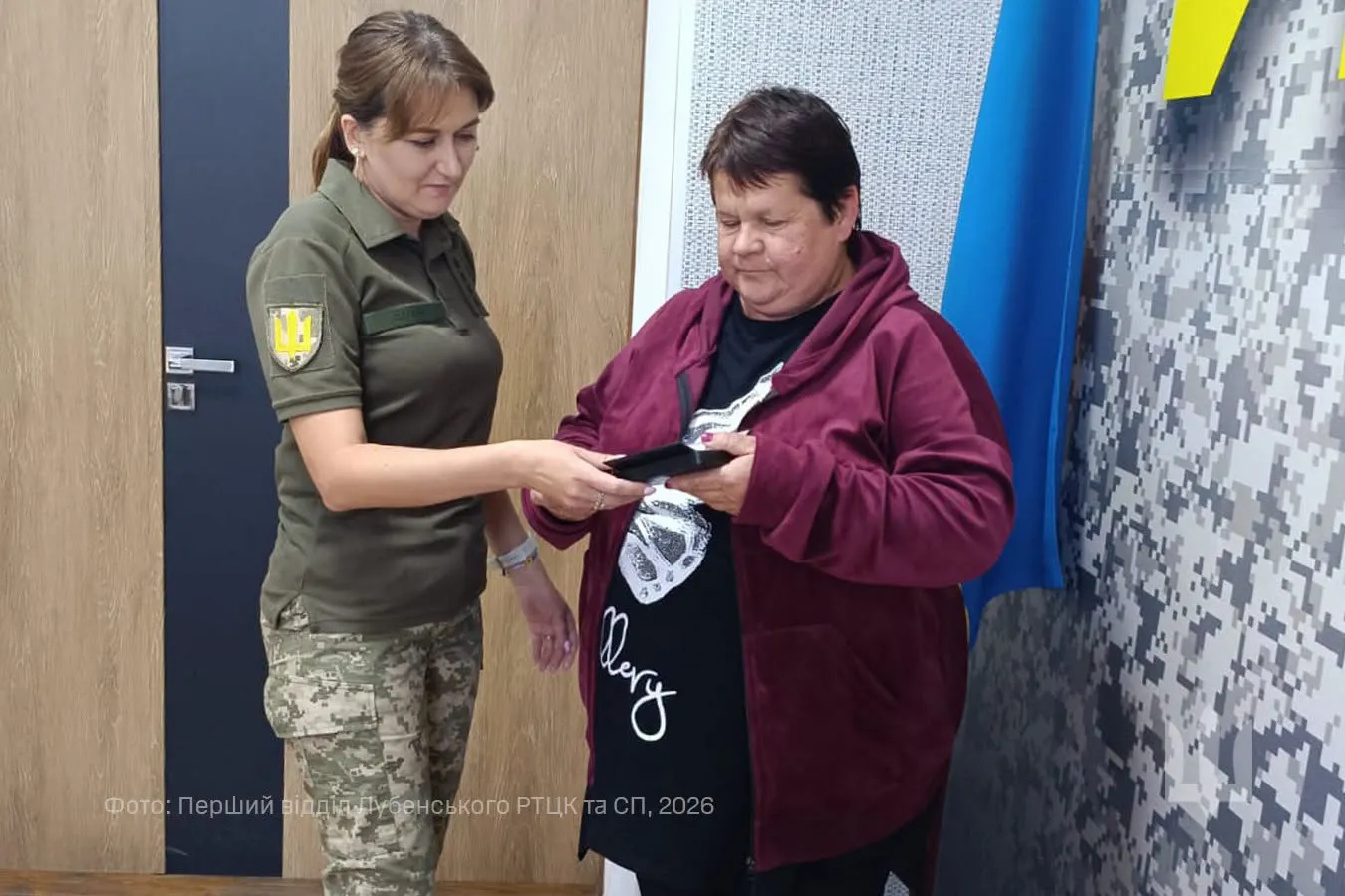Рідним двох полеглих воїнів з Полтавщини передали їхні нагороди