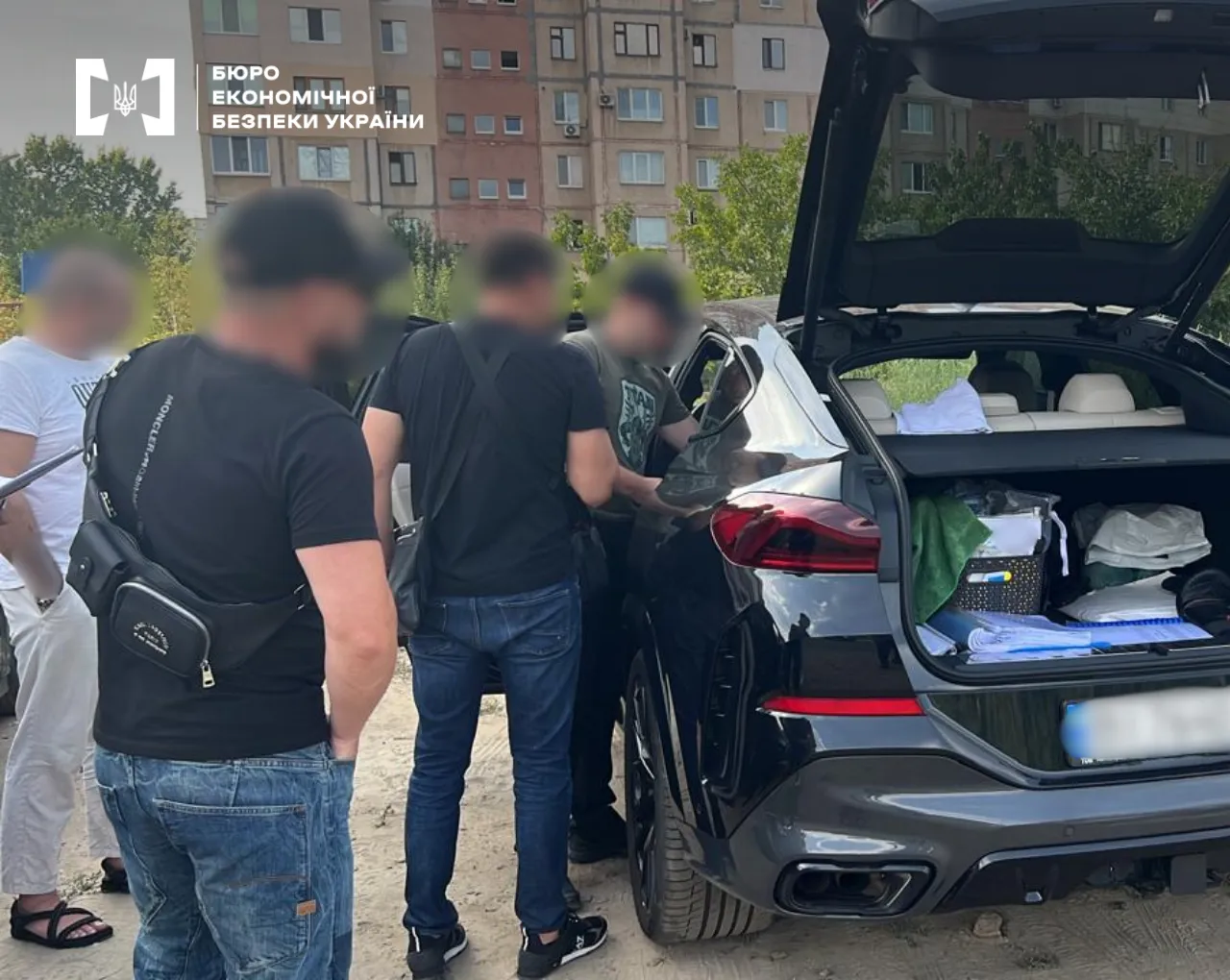 Ухилення від сплати мільйонів податків та незареєстровані боєприпаси – судитимуть екскерівника полтавської будівельної компанії