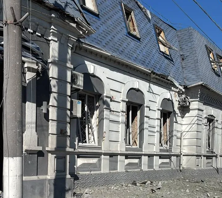 Росіяни вдарили по Кременчуцькому району, є поранені