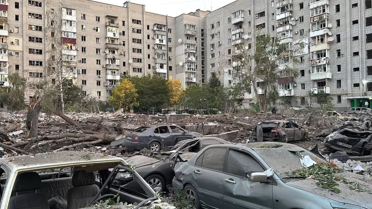Стало відомо, в якому стані постраждалі від обстрілу Кременчука