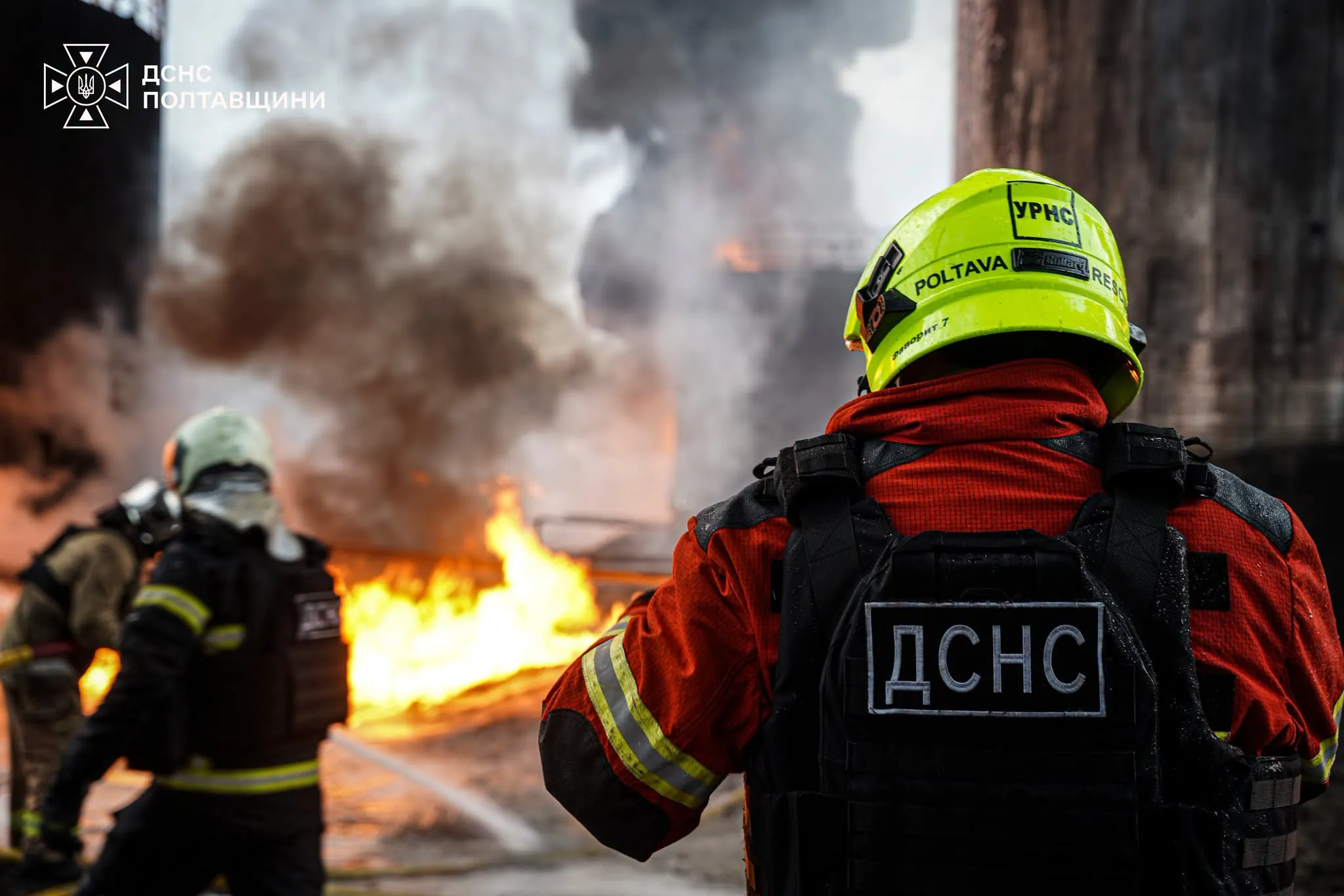 Президент відзначив двох рятувальників з Полтавщини
