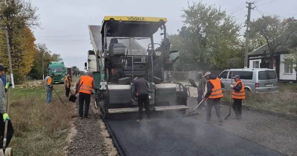 На Полтавщині відремонтували дві ділянки місцевих доріг