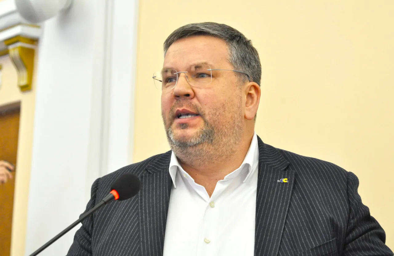 Місцевий осередок «Європейської Солідарності» підтримав відкликання депутата Полтавської міськради Андрія Карпова