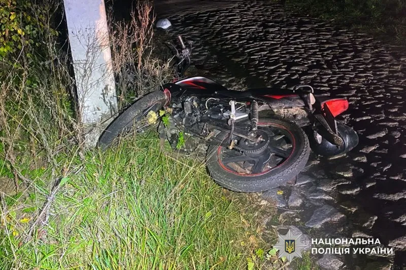 У ДТП в Лубенському районі поранений мотоцикліст